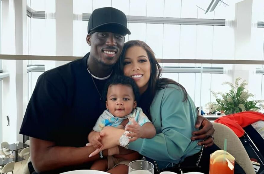tony snell wife