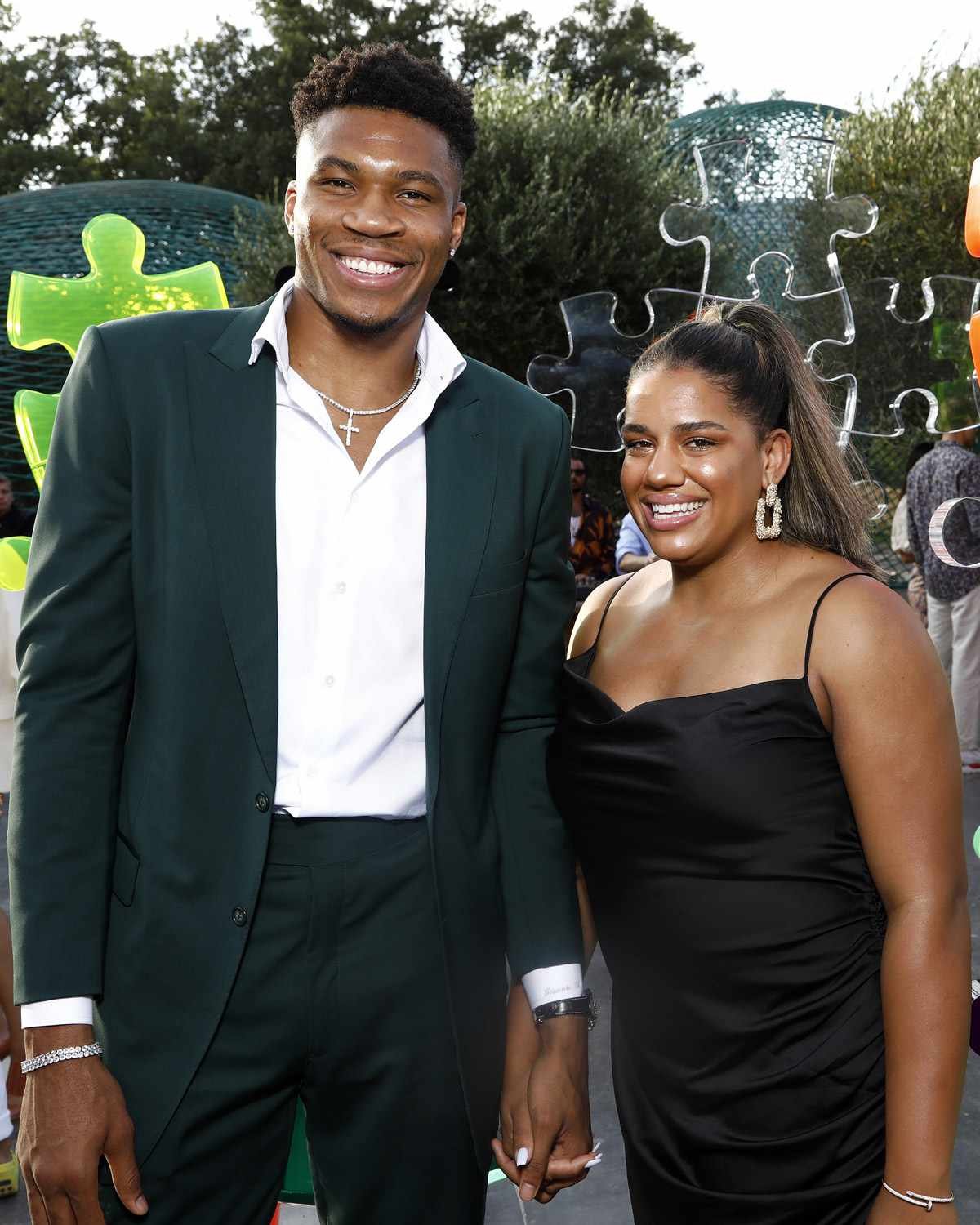 giannis antetokounmpo wife