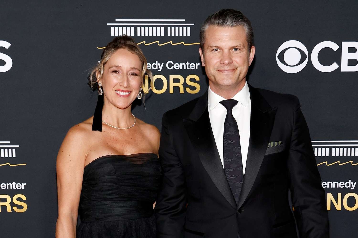 pete hegseth wife